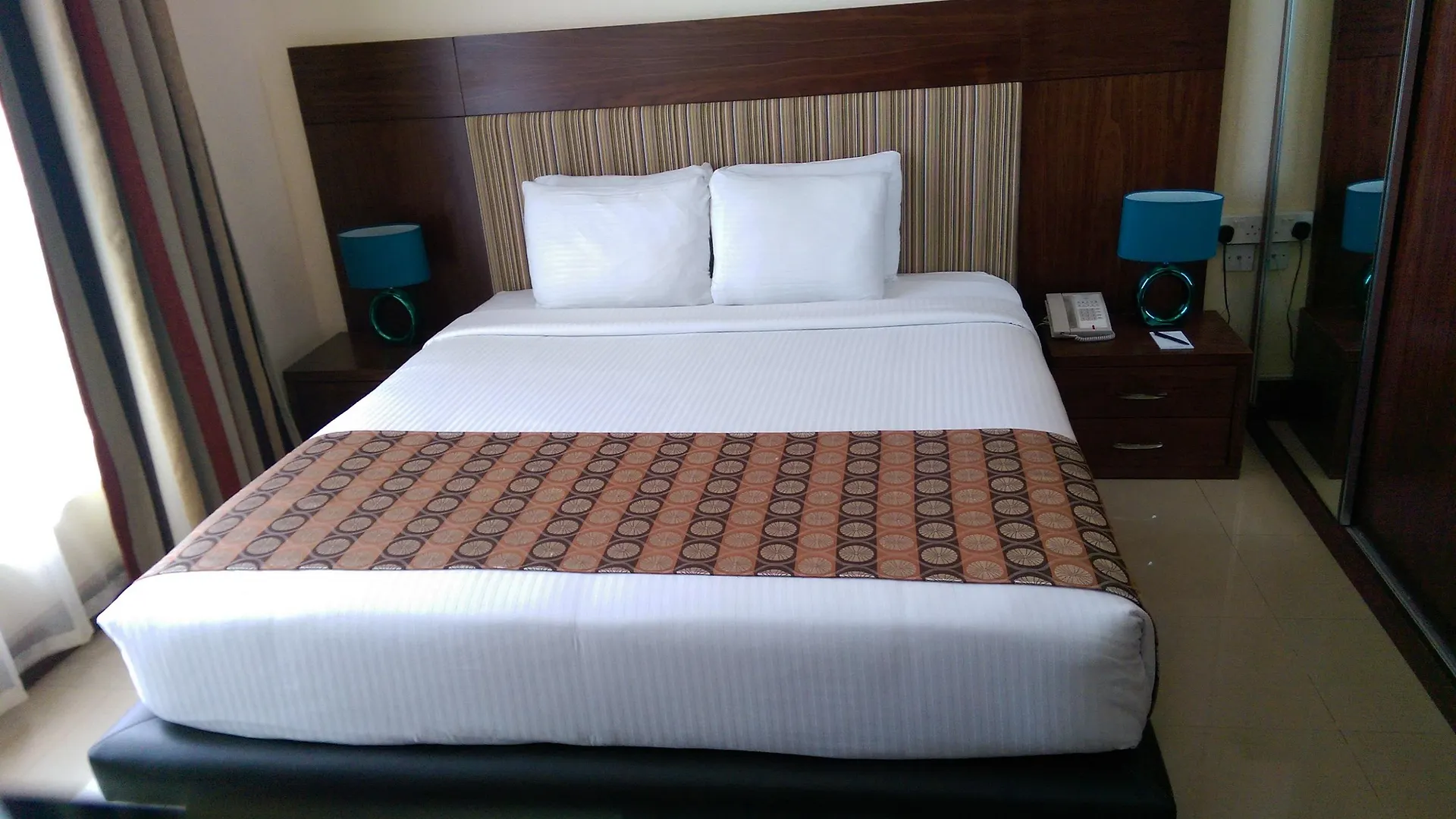 Aryana Hotel Sharjah 4*,